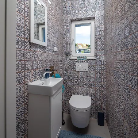 Holiday House With A Swimming Pool Zecevo Rtic, Rogoznica - 21157 بيت للعطل روغوزنيكا